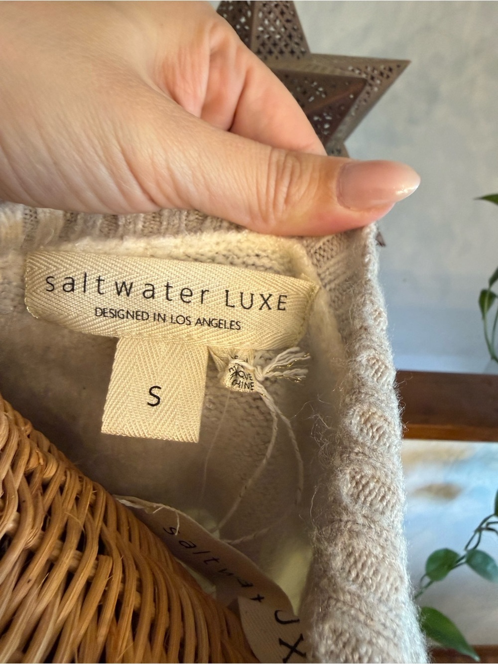 saltwater LUXE Floral Crewneck Sweater - Gray & Cream - Picture 3 of 3